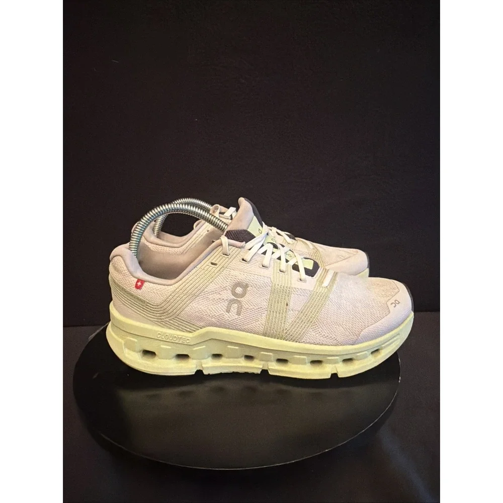 On Cloud go Sneakers Green Athletic Running Trainer Women's Size‎ 10